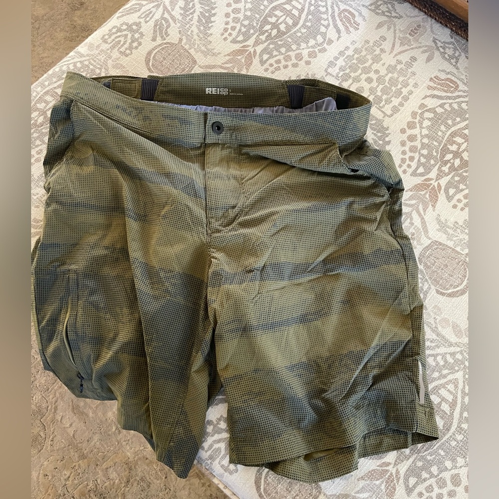 REI bike shorts